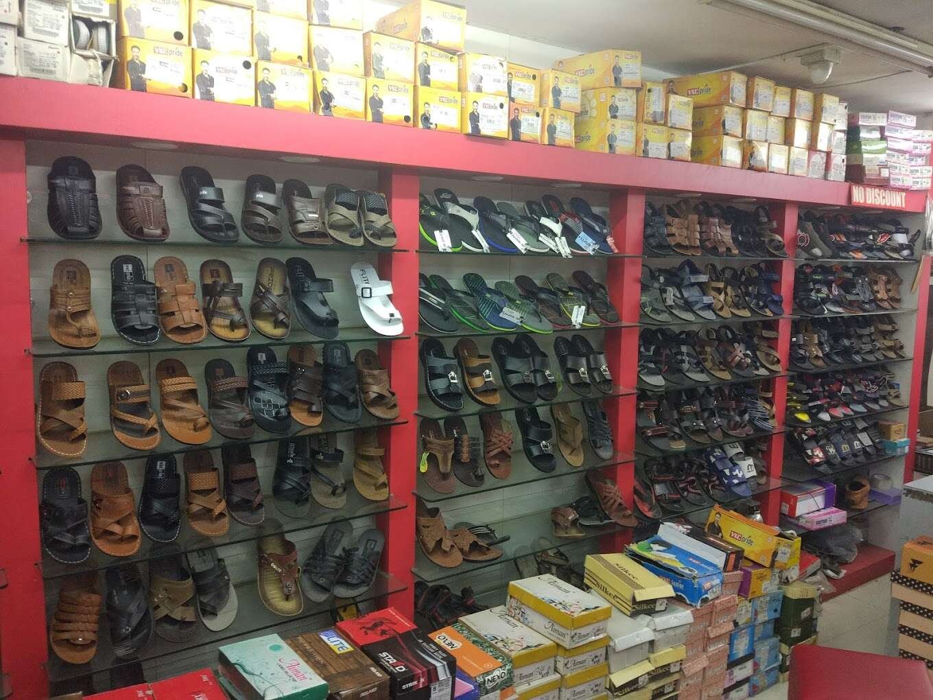 Bharat Shoe Stores